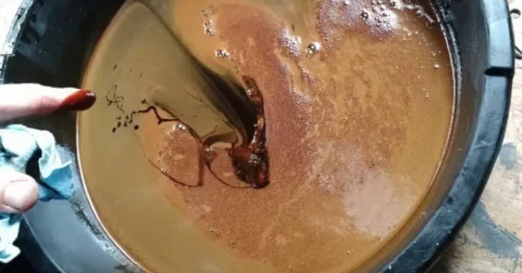 coolant in oil color